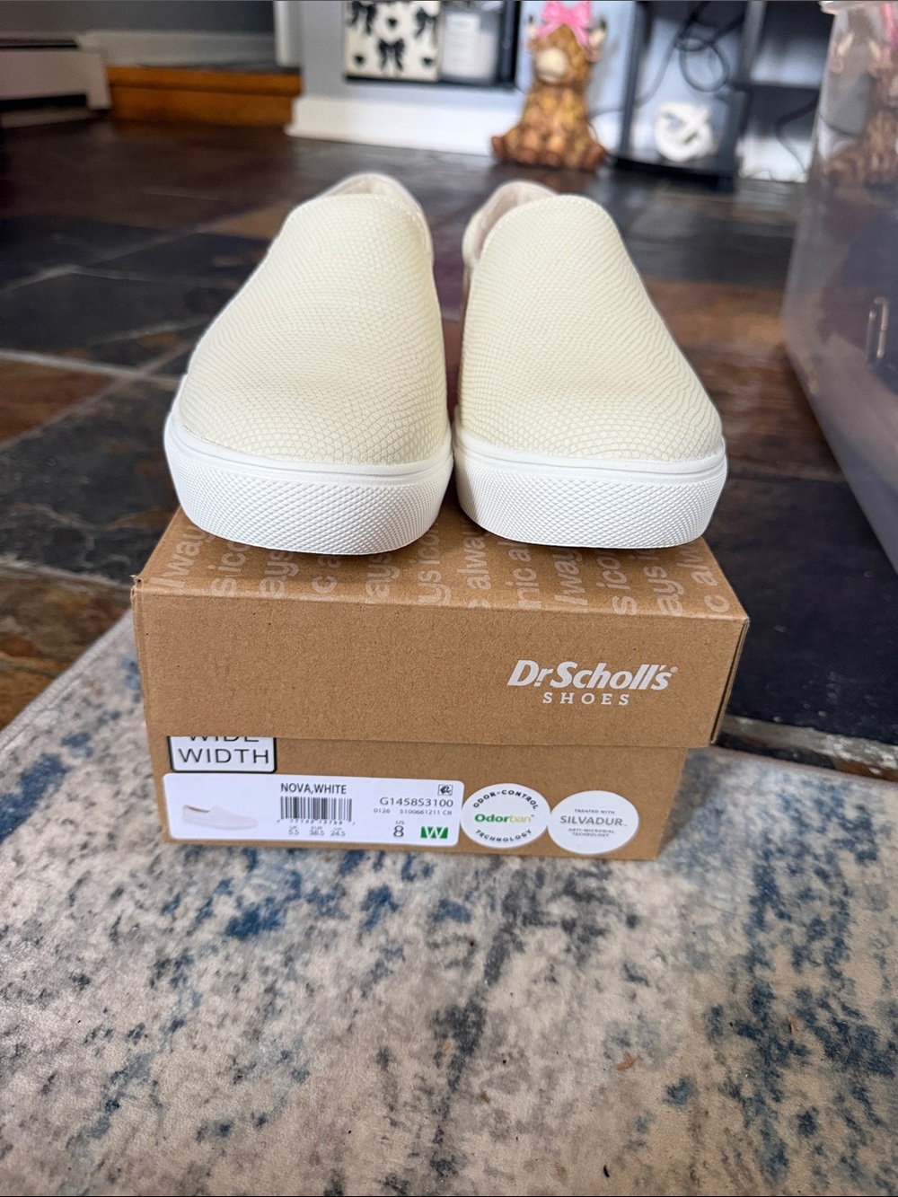Dr. Scholl's Kids Slip-On Sneakers in Off-White/Cream